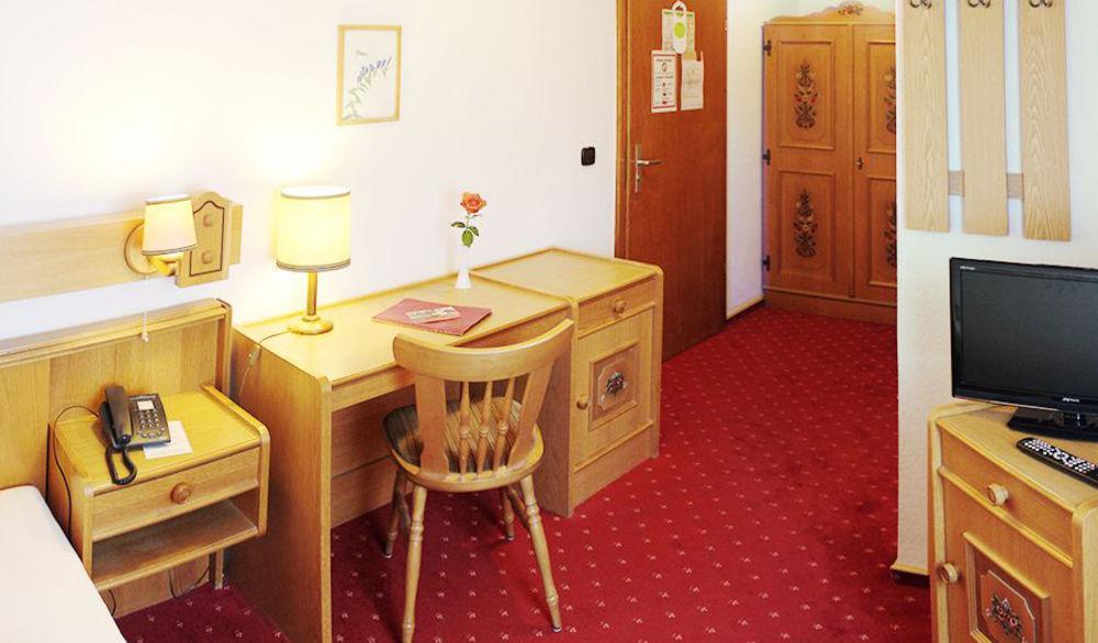 Hotel & Restaurant Lamm Mosbach  Ngoại thất bức ảnh