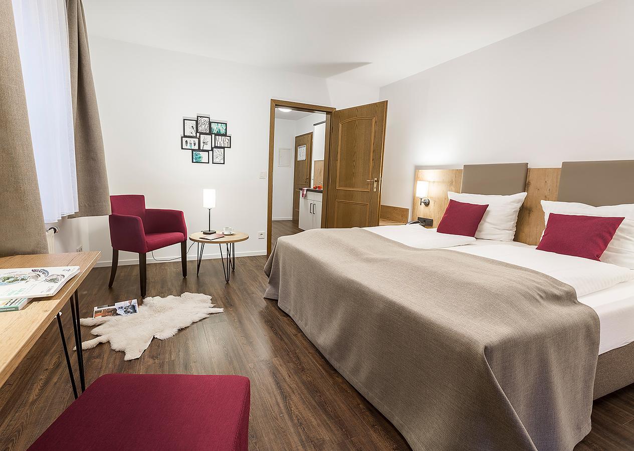 Hotel & Restaurant Lamm Mosbach  Ngoại thất bức ảnh