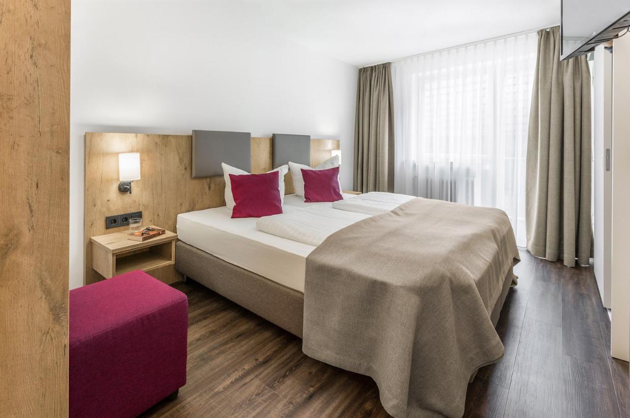 Hotel & Restaurant Lamm Mosbach  Ngoại thất bức ảnh